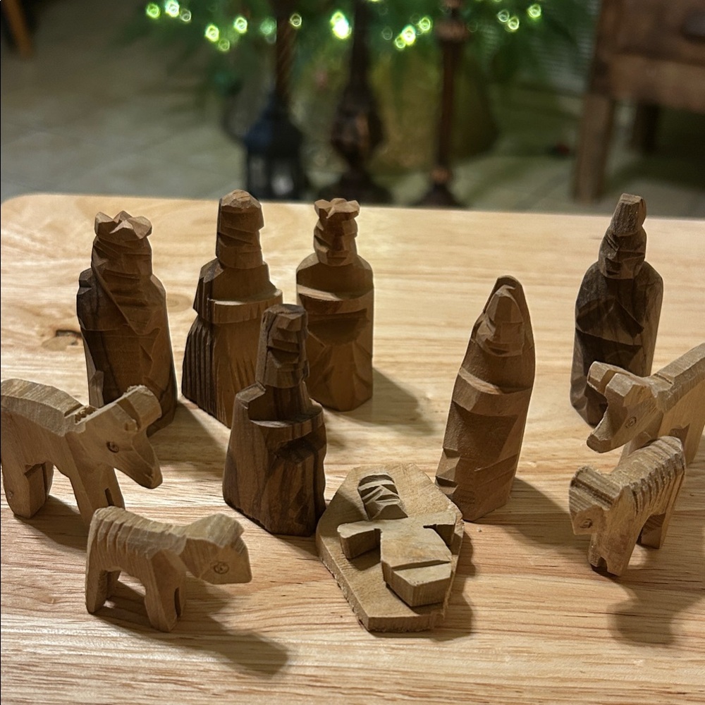 Rustic Wooden Nativity Scene Set
